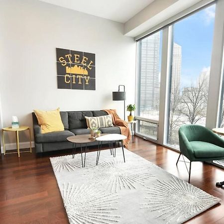 Hostwise Stays - The Washington At Chatham - Free Parking, Private Gym, Skyline Views! Pittsburgh Exterior foto